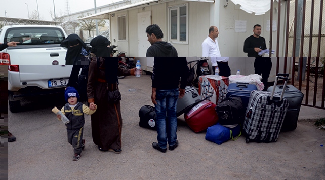 Suriyeli sığınmacıların vatanlarına dönüşü devam ediyor