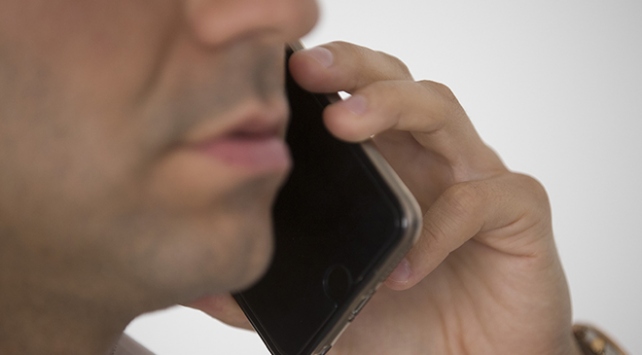 Cep telefonuyla 3 dakikadan fazla konuşmak tehlikeli