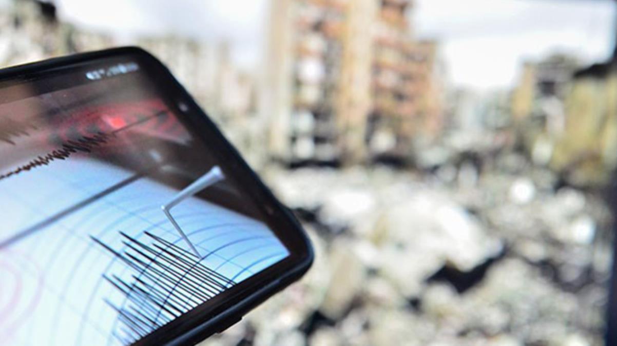 İzmir açıklarında 4,1 büyüklüğünde deprem