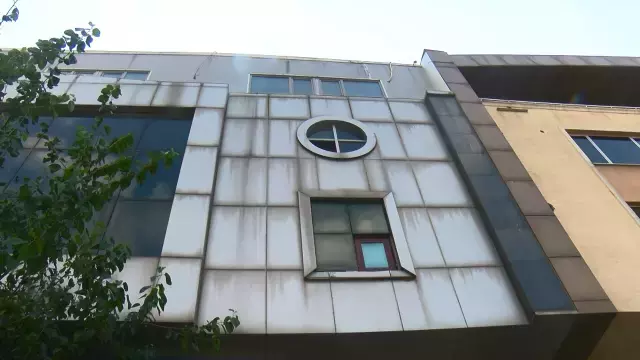 Çalışanları izne çıkaran patron kardeşler fabrikayı boşaltıp ortadan kayboldu
