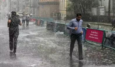 İstanbullular dikkat! Radara yansıdı, kuvvetli geliyor