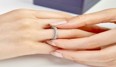 Aşkın Kesintisiz Döngüsü: Tamtur Pırlanta Yüzüklerle Işıltınızı Tamamlayın